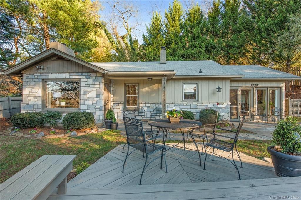 129 Arlington St., Asheville, NC 28801