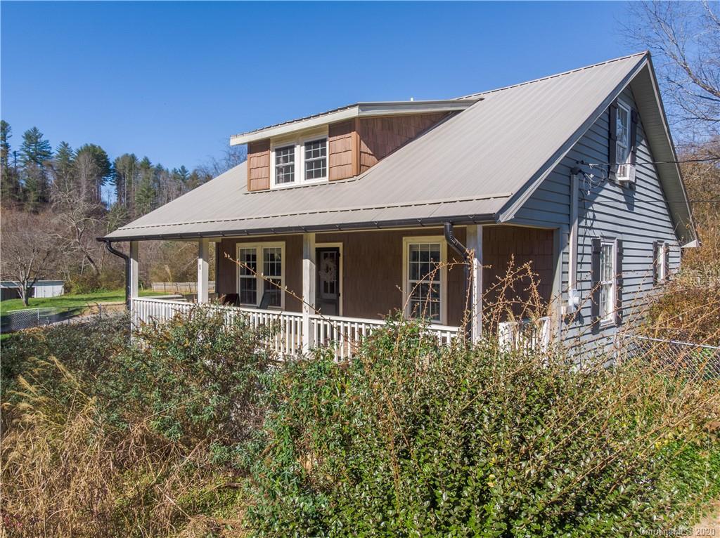 8 John Allman Ln., Webster, NC 28788