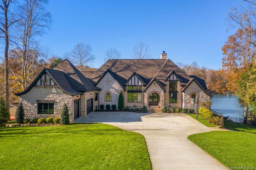 6888 Summer Hill Dr., Denver, NC 28037