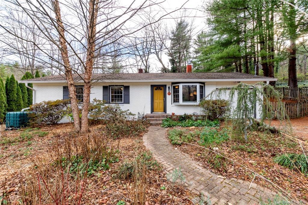 453 Beaverdam Rd., Asheville, NC 28804