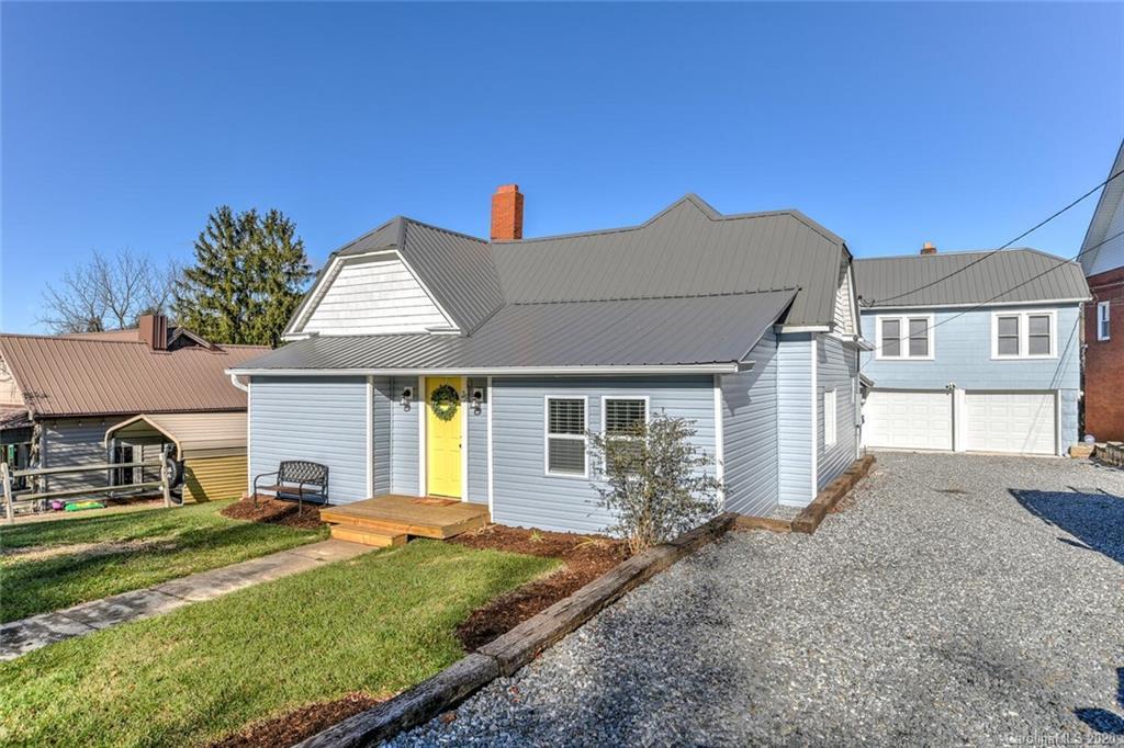 25 Newfound St., Canton, NC 28716