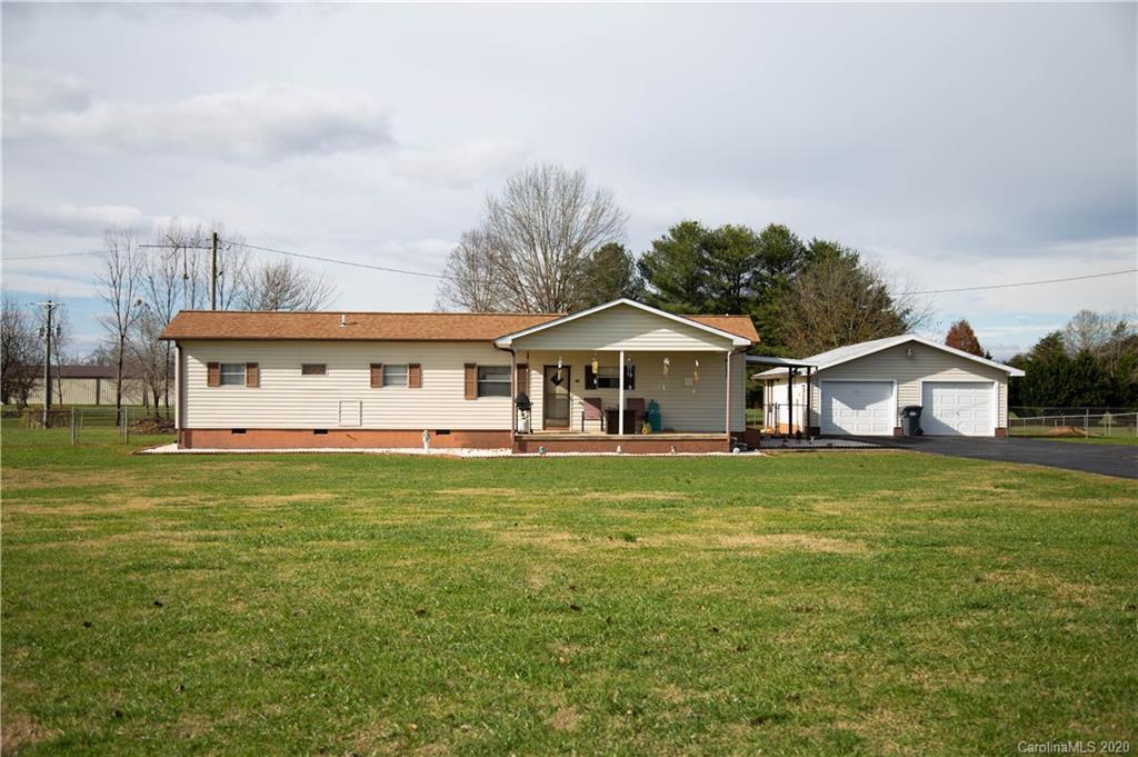 204 Longview Rd., Statesville, NC 28625