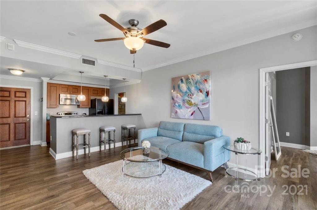 300 W 5th St. #528, Charlotte, NC 28202