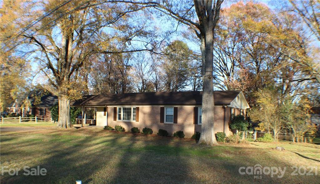 1386 Winecoff School Rd., Concord, NC 28027