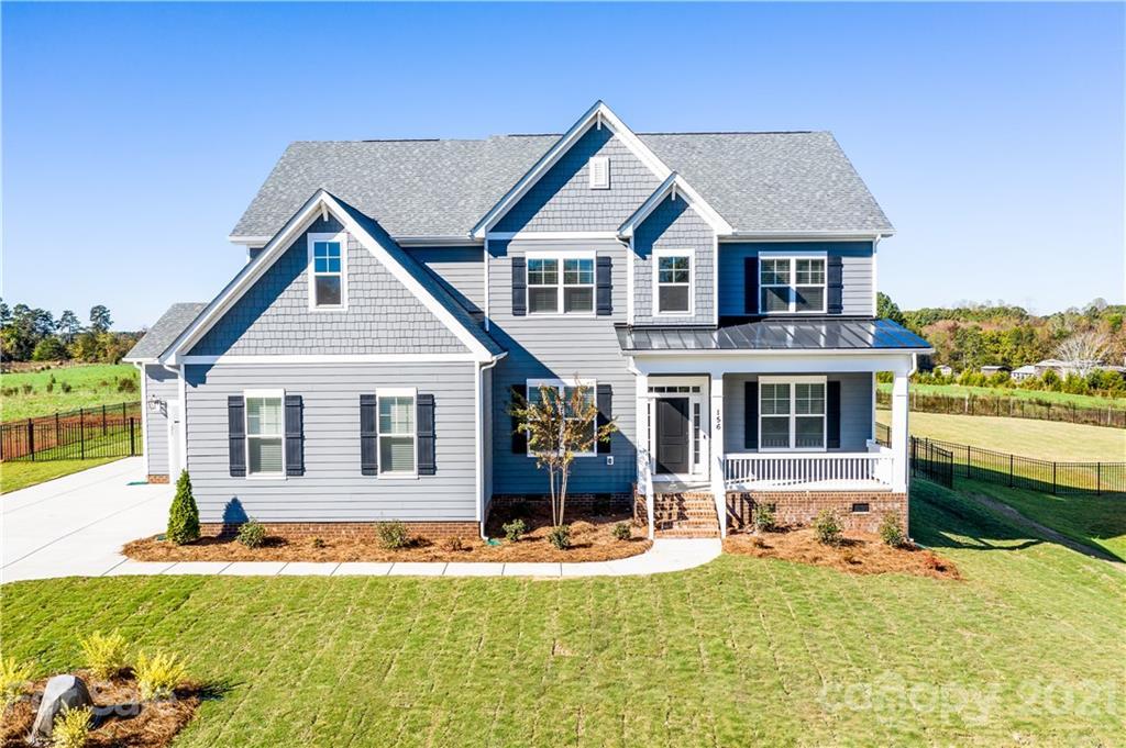 126 Stonehaven Dr., Mooresville, NC 28115