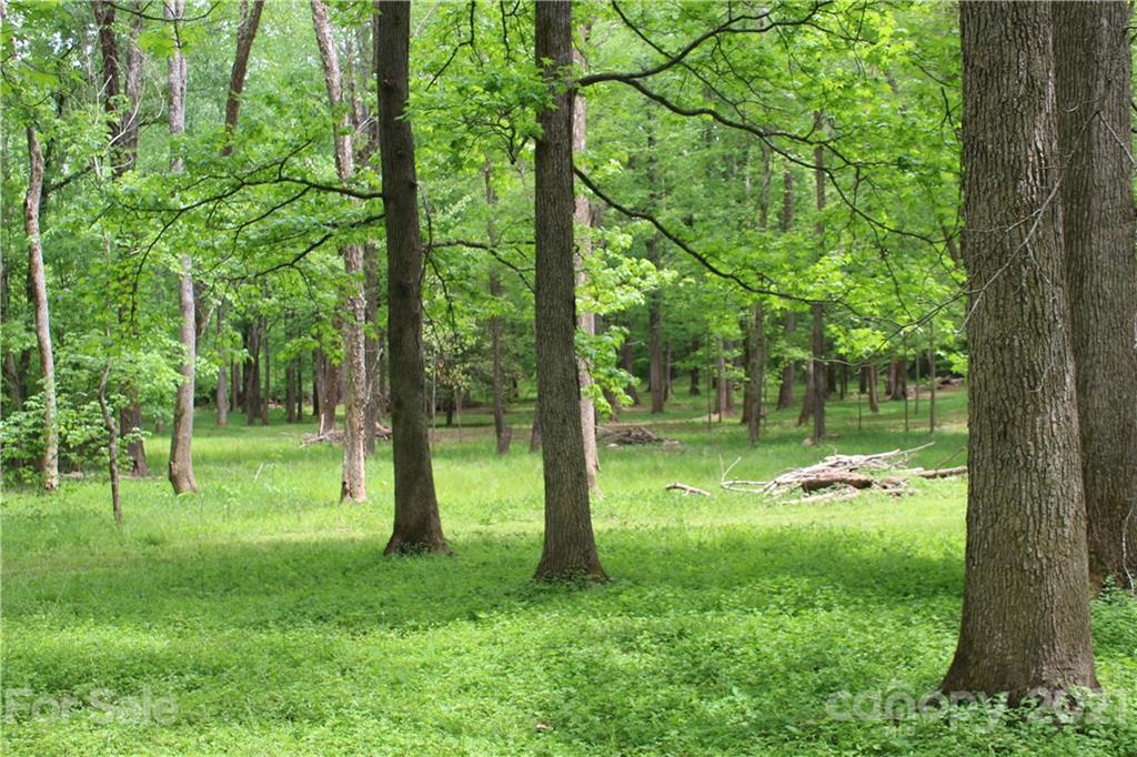 224 Dutchman Dr. #12, Mount Holly, NC 28120