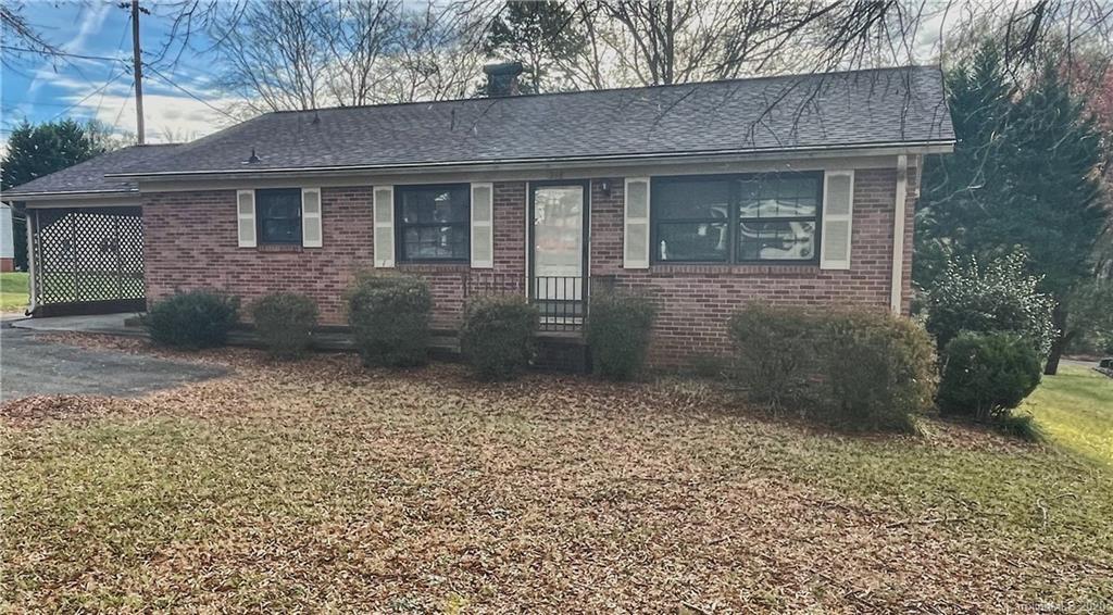 348 23rd Ave., Hickory, NC 28601