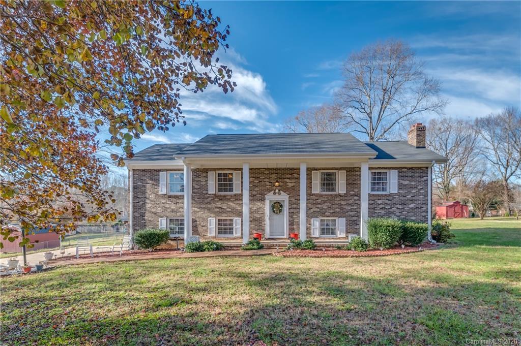 150 Carlton Dr., Forest City, NC 28043