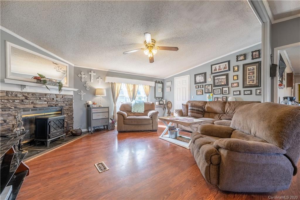 883 Old Beatty Ford Rd., China Grove, NC 28023