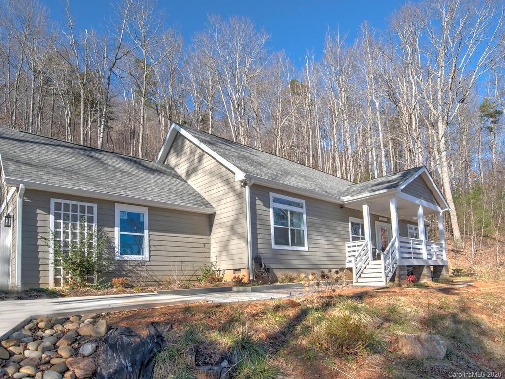 209 Patriots Dr., Asheville, NC 28805