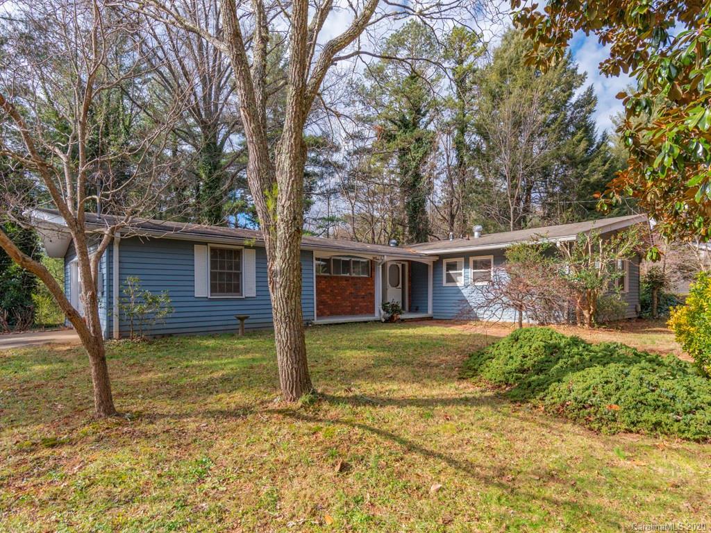 38 Faircrest Rd., Asheville, NC 28804