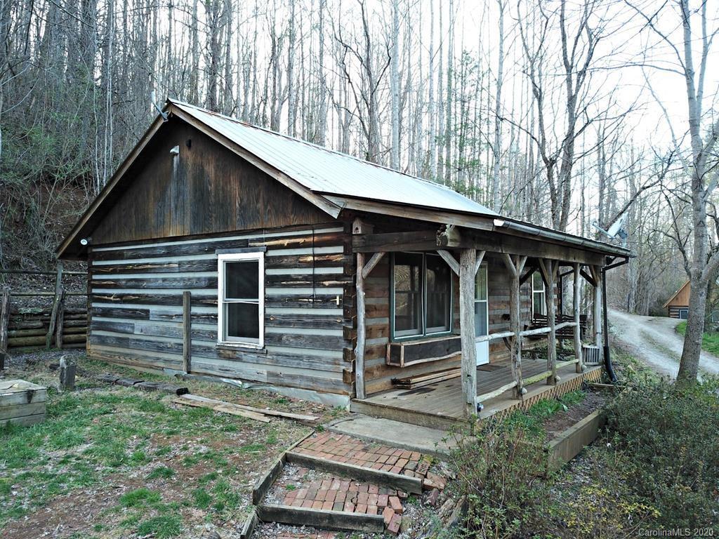 143&148 Travelers Nest Rd., Sylva, NC 28779