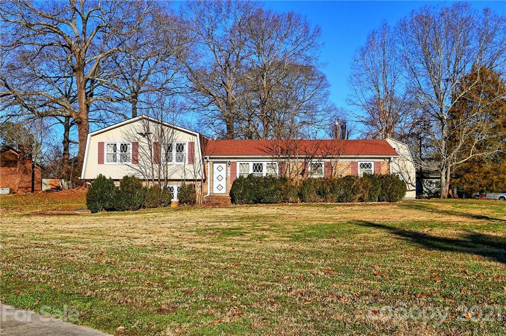 915 Mitchell Ave., China Grove, NC 28023