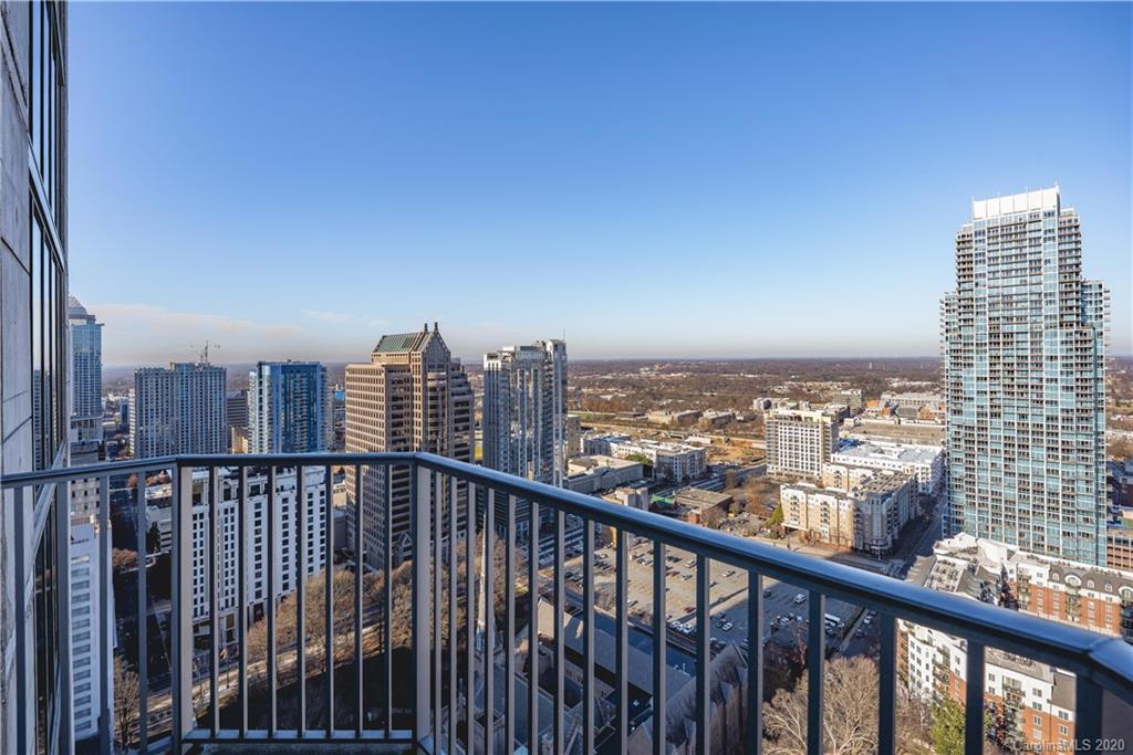 210 Church St. #3004, Charlotte, NC 28202