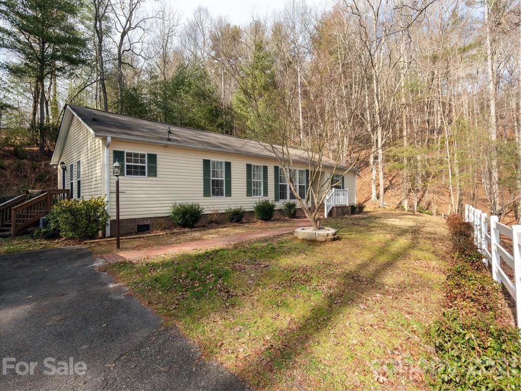 110 Mcelrath Rd., Arden, NC 28704
