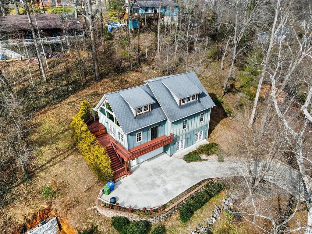 221 Beverly Rd., Asheville, NC 28805