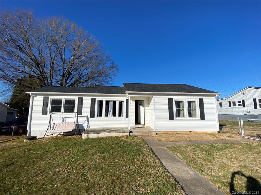 1521 16th Ave., Hickory, NC 28601