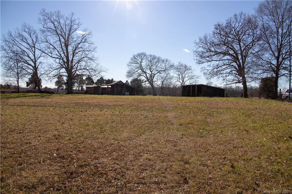 6869 Sherrills Ford Rd., Sherrills Ford, NC 28673