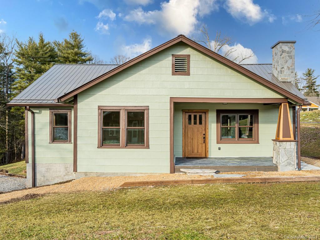 56 Goldview Rd., Asheville, NC 28804