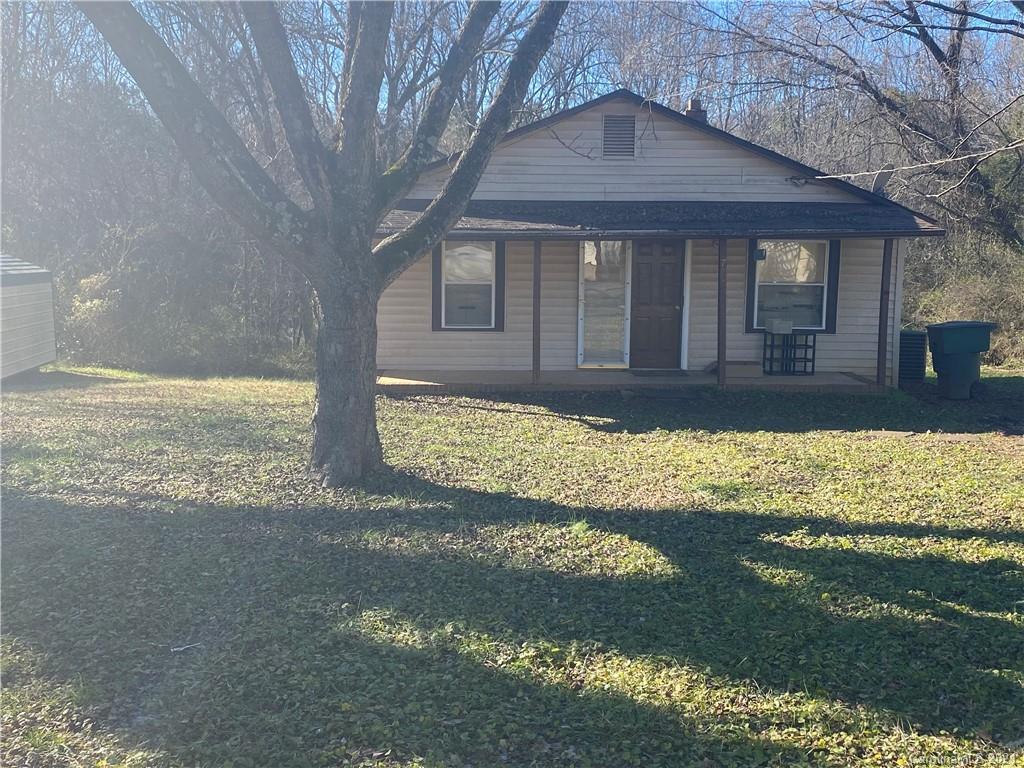 703 Log Cabin Dr., Gastonia, NC 28054