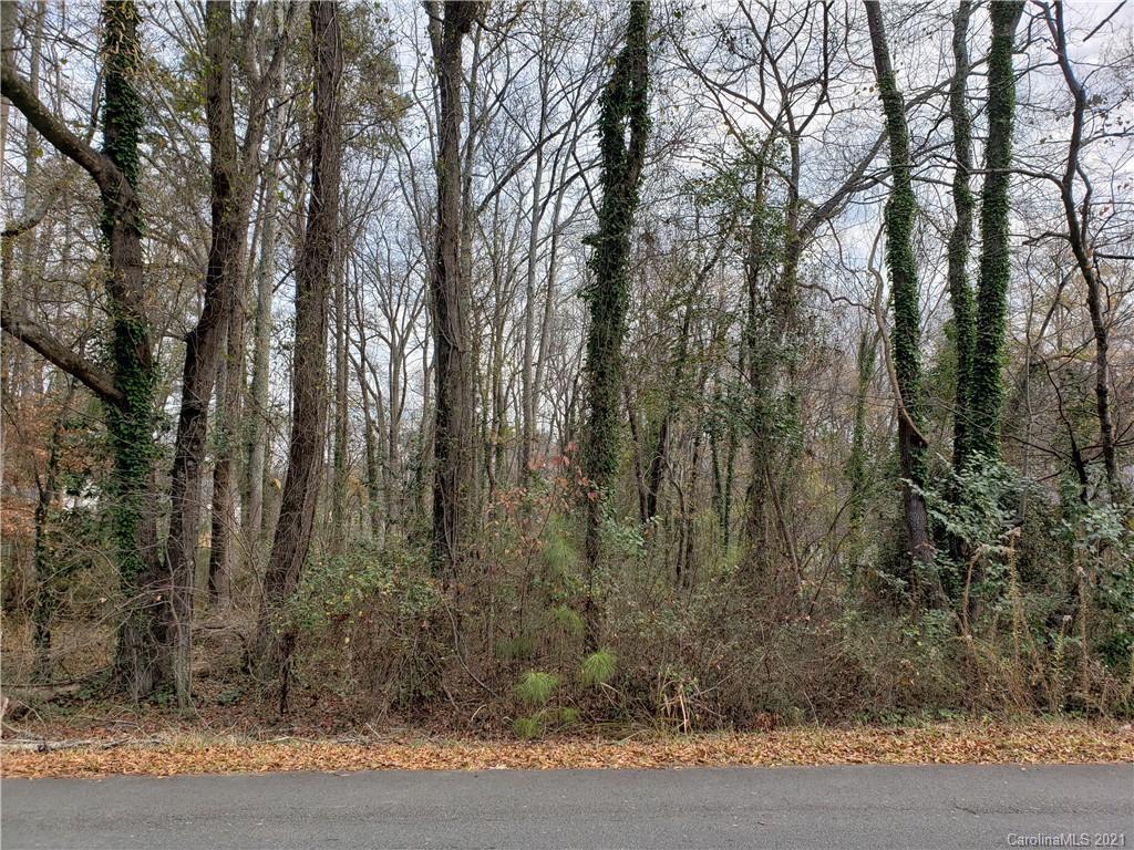 6644 Kemp St., Charlotte, NC 28213