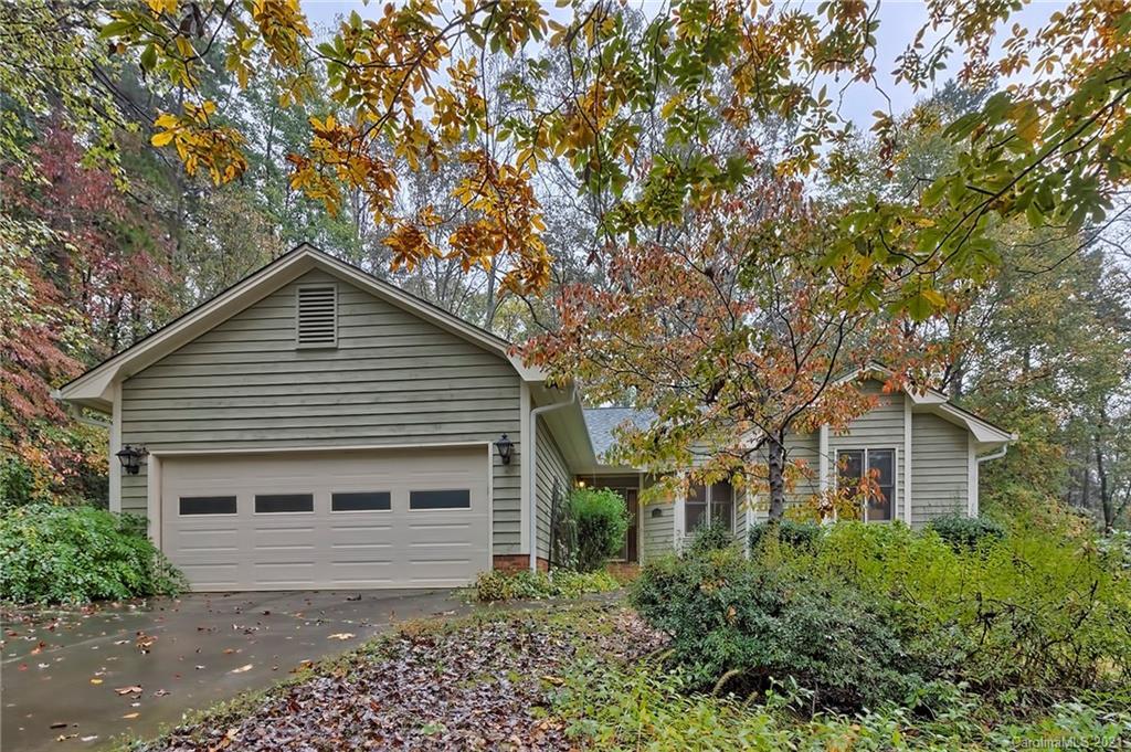 7315 Denmark Dr., Denver, NC 28037