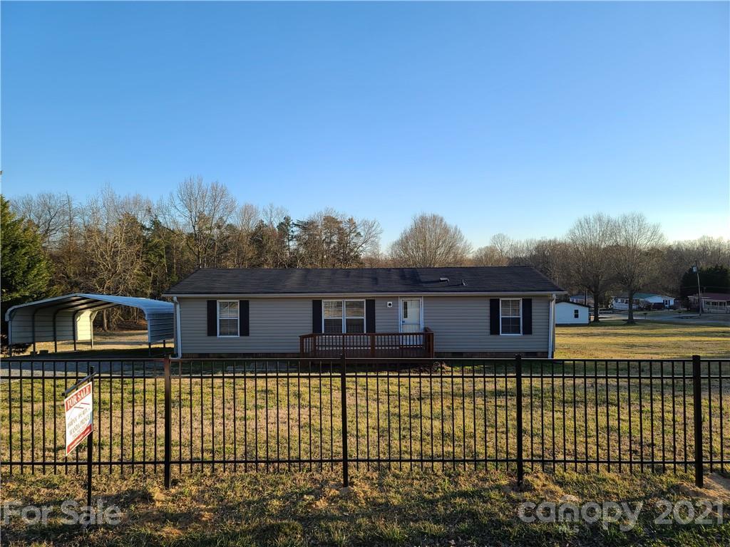695 Zimmerman Rd., Lexington, NC 27295