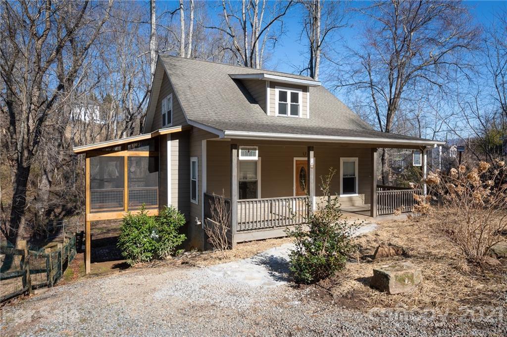 14 Avon Ave., Asheville, NC 28806