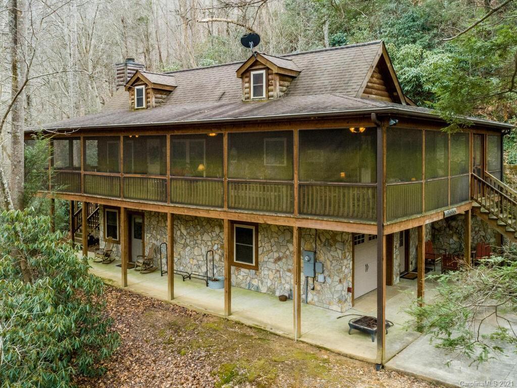 194 Rivercove Ln., Saluda, NC 28773