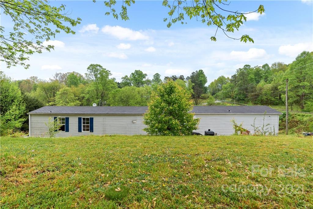 3 Buckner Rd., Leicester, NC 28748