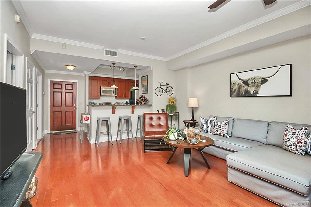 300 W 5th St. #537, Charlotte, NC 28202