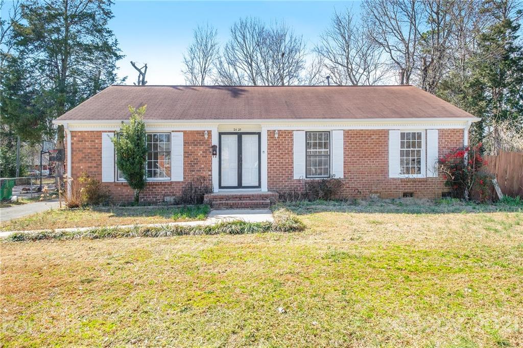 2520 Milton Rd., Charlotte, NC 28215