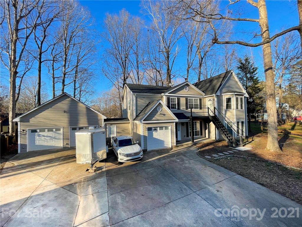 102 Noble Pl., Huntersville, NC 28078