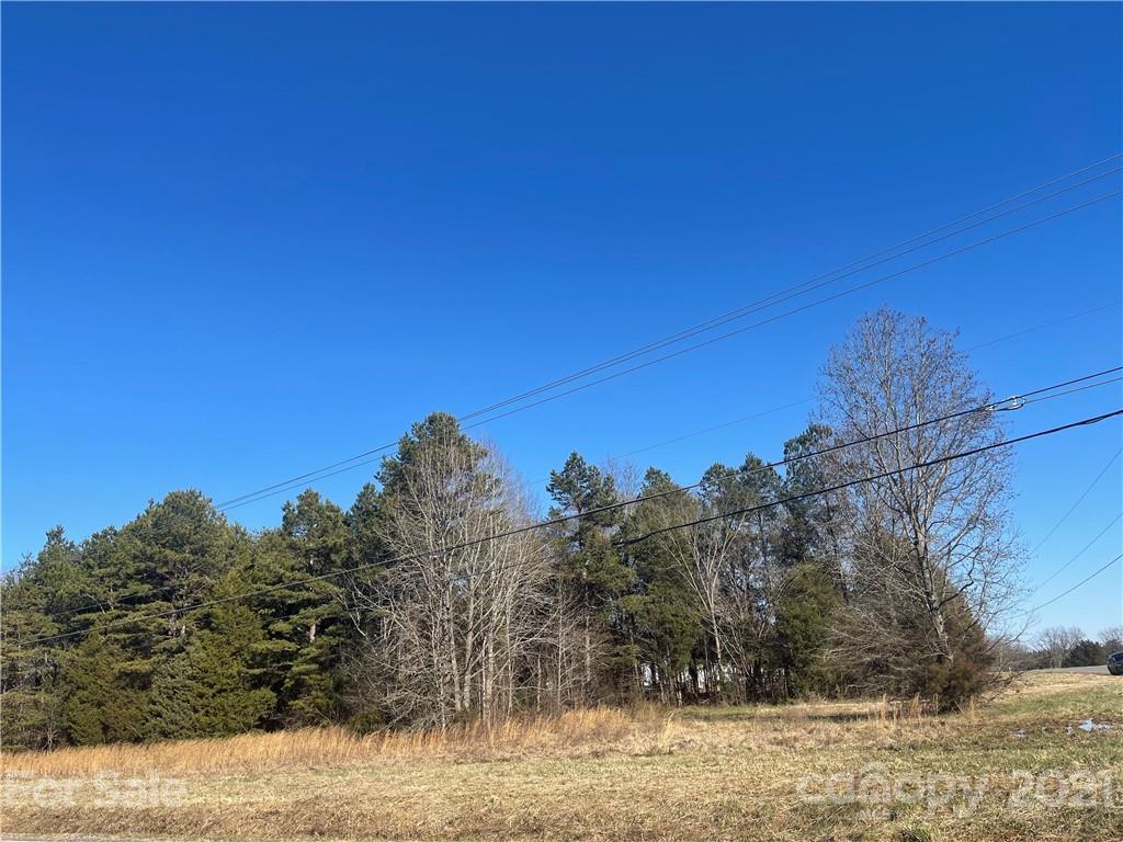 01 Oakridge Farm Hwy., Mooresville, NC 28115