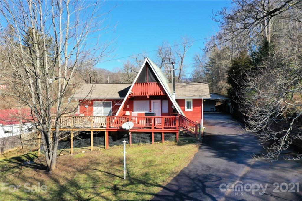43 Marble Dr., Sylva, NC 28779