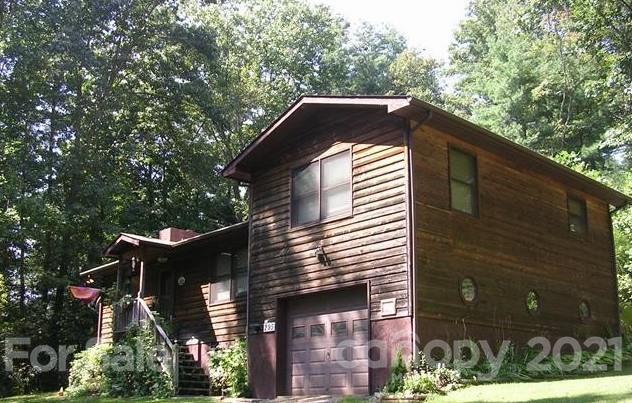 295 Ledbetter Rd., Arden, NC 28704