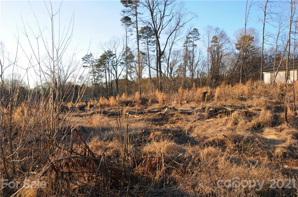 9-14  1-4, 5-8 Central Dr., Statesville, NC 28677