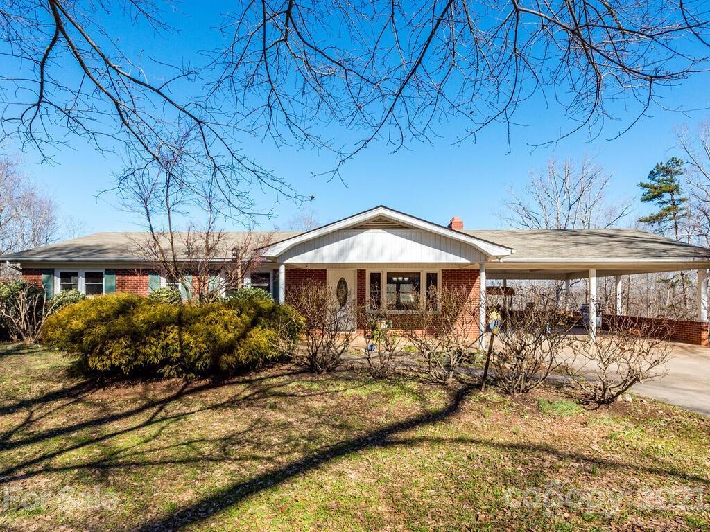317 Aydlotte Rd., Rutherfordton, NC 28139