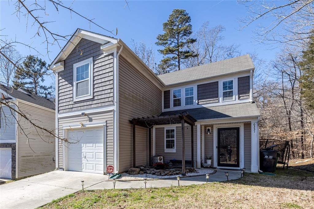 6331 Ganso Ln., Charlotte, NC 28214