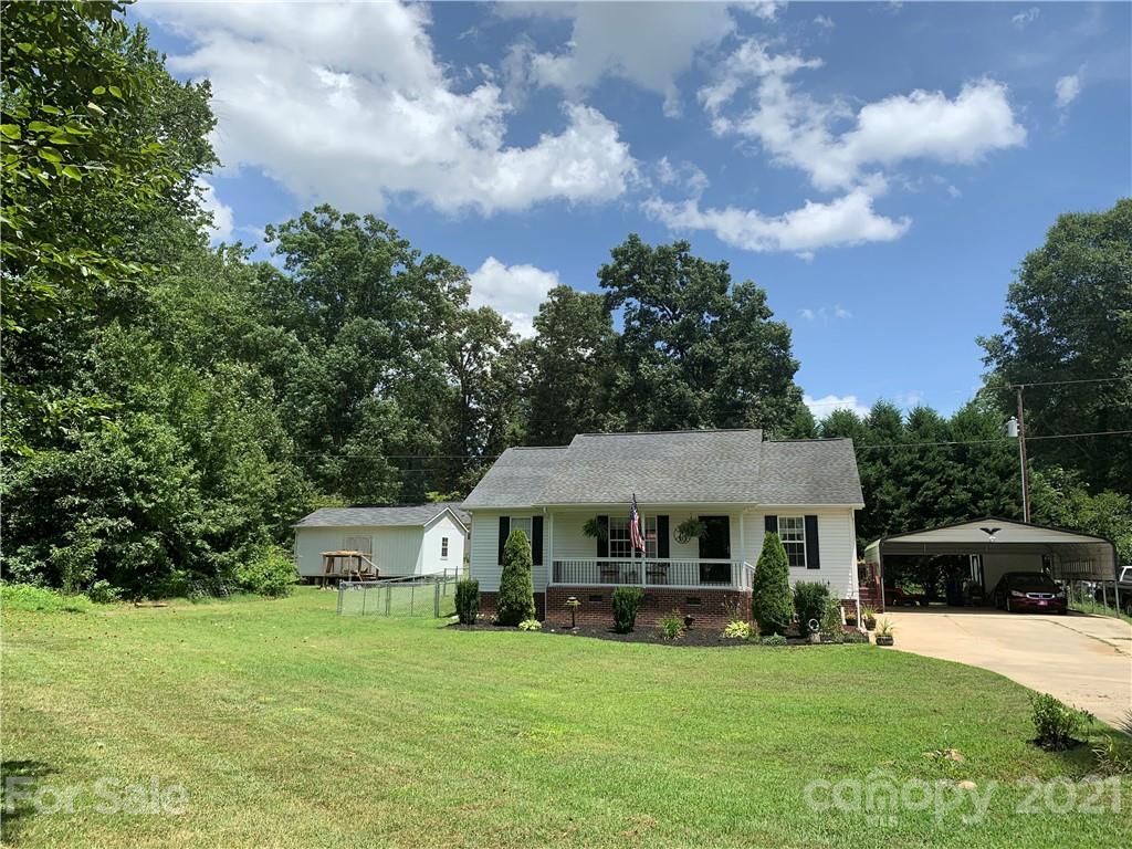 2043 Bost St., Lincolnton, NC 28092