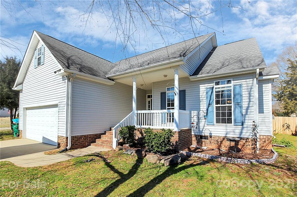 191 Autumn Ln., Harrisburg, NC 28075