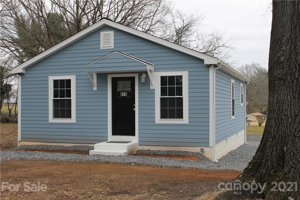 875 Opal St., Statesville, NC 28677