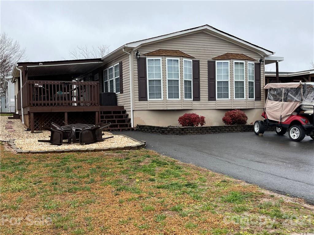 116 Dove Ln., New London, NC 28127