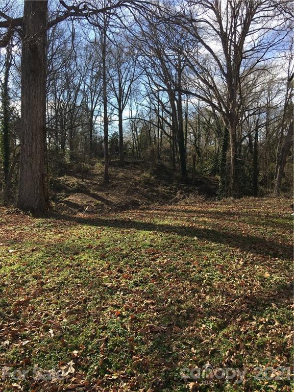 267 E Catawba Ave., Mooresville, NC 28115