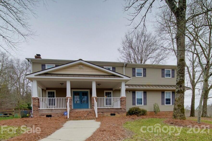 7025 Flowes Store Rd., Concord, NC 28025