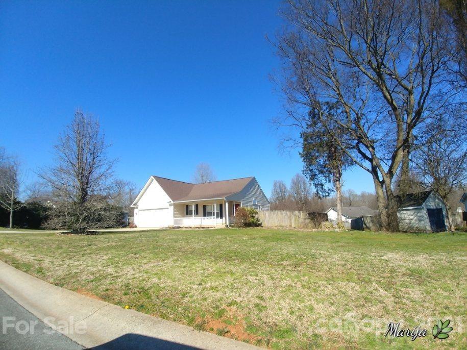 904 Buttermilk Ln., Monroe, NC 28110