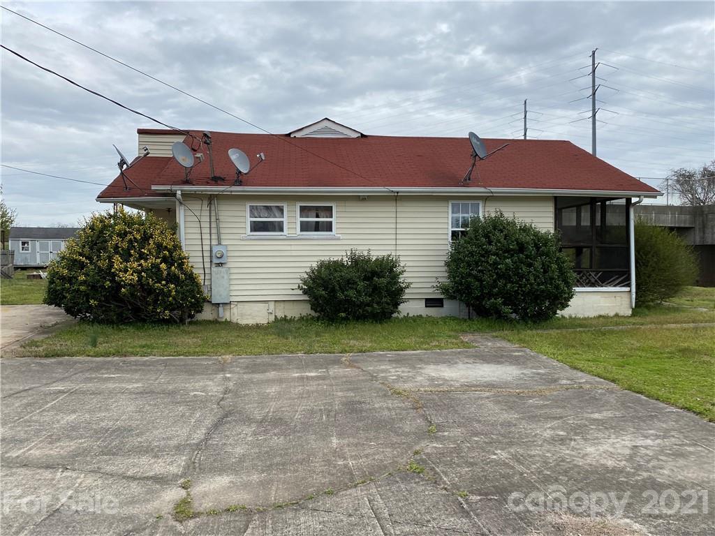 701 E Charlotte Ave., Mount Holly, NC 28120