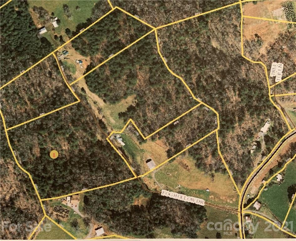 205 Fog Hollow Dr., Burnsville, NC 28714
