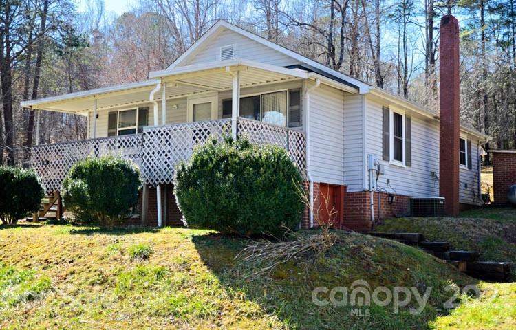 241 Virginia Dr., Marion, NC 28752