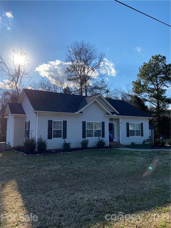 3275 Innes St., Salisbury, NC 28144